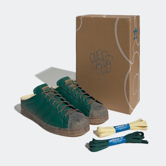Adidas Superstar Sneakers - Picture 1 of 11